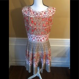 Gabby Skye size 10 sleeveless dress